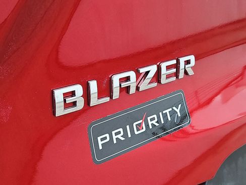 Certified 2023 Chevrolet Blazer LT w/ Convenience Package FWD image 36
