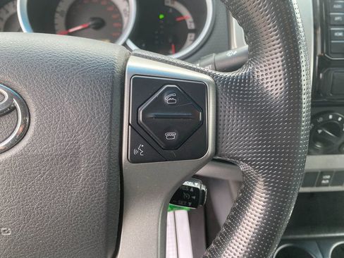 Used 2014 Toyota Tacoma Base V6 (A5) image 17
