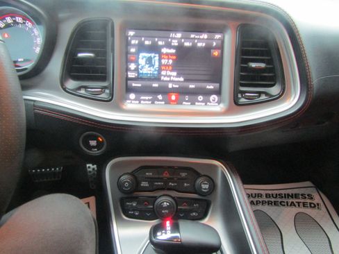 Used 2022 Dodge Challenger R/T Scat Pack image 21