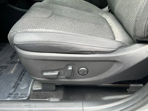 Used 2023 Hyundai Santa Fe SEL AWD/4WD image 16