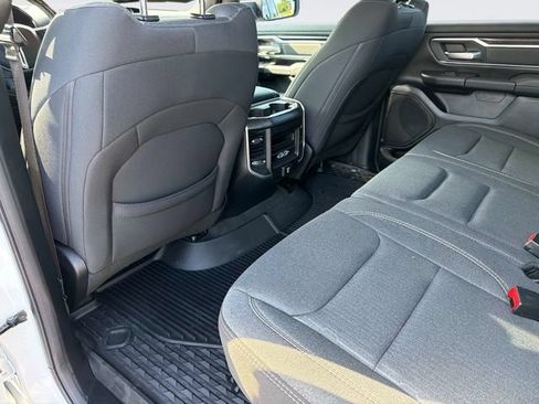 Used 2019 RAM 1500 Big Horn AWD/4WD image 15