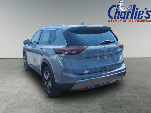 Certified 2026 Nissan Rogue SL AWD/4WD image 5