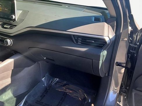 Used 2025 Nissan Altima 2.5 S image 18