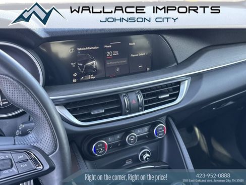 Used 2023 Alfa Romeo Stelvio Ti AWD/4WD image 24