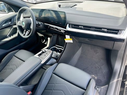 New 2026 BMW X2 xDrive28i w/ M Sport Package image 24