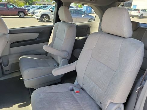 Used 2016 Honda Odyssey LX image 22