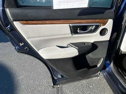 Used 2017 Honda CR-V Touring image 13