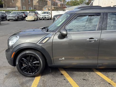 Used 2014 MINI Cooper Countryman S w/ Cold Weather Package image 17