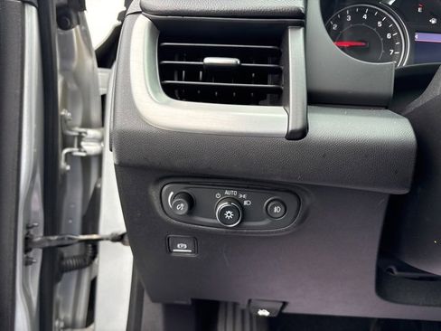 Used 2019 GMC Terrain SLT w/ Preferred Package image 16