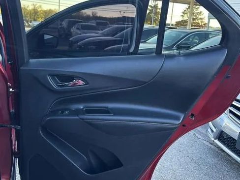 Used 2019 Chevrolet Equinox Premier image 24