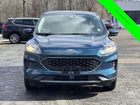 Used 2020 Ford Escape SE image 30