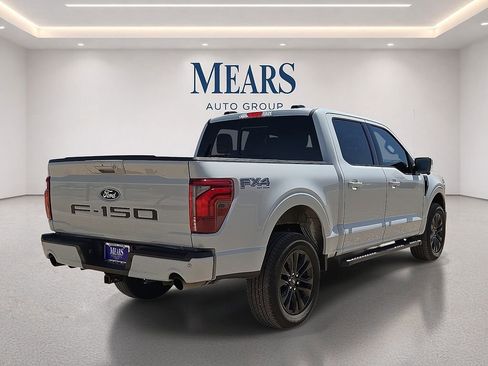 Used 2024 Ford F150 Lariat w/ FX4 Off-Road Package AWD/4WD image 5