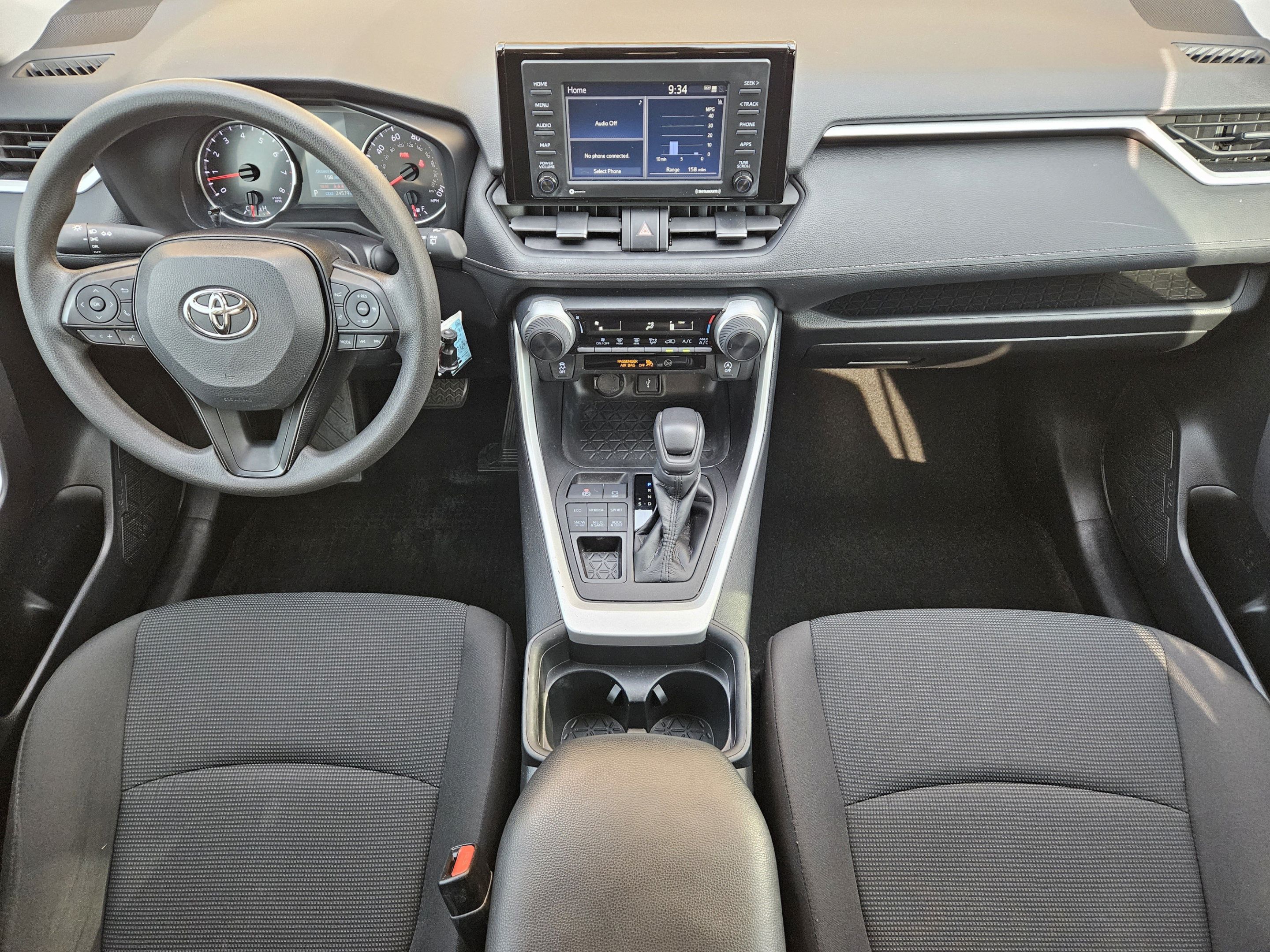 Used 2021 Toyota RAV4 LE AWD/4WD image 23