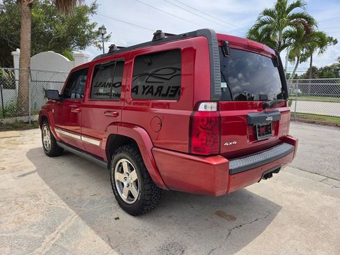 Used 2010 Jeep Commander Sport w/ Sun/Sound Group AWD/4WD image 7