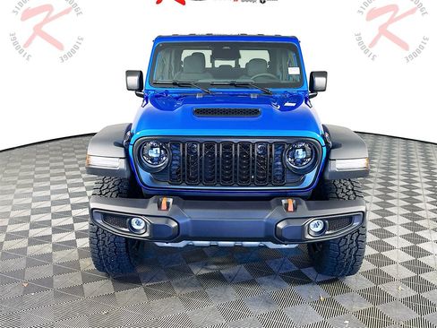 New 2026 Jeep Gladiator Mojave image 2