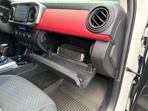 Used 2023 Toyota Tacoma SR5 w/ Technology Package AWD/4WD image 32