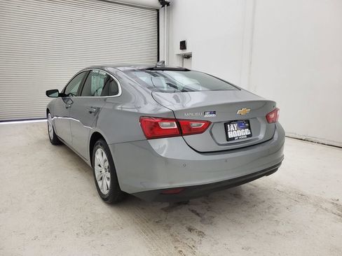 Used 2025 Chevrolet Malibu LT image 14