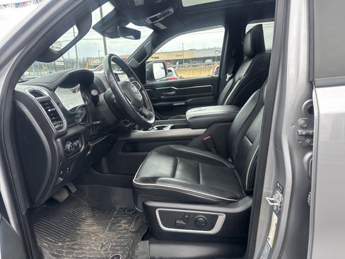 Used 2022 RAM 1500 Laramie image 12