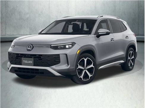 New 2026 Volkswagen Tiguan SE FWD image 1