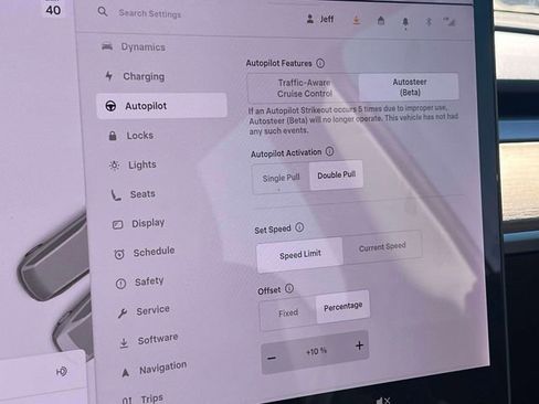 Used 2021 Tesla Model Y Performance image 28