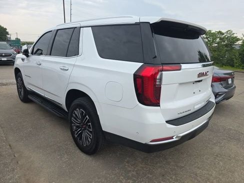 Used 2025 GMC Yukon Elevation w/ Technology Package AWD/4WD image 2