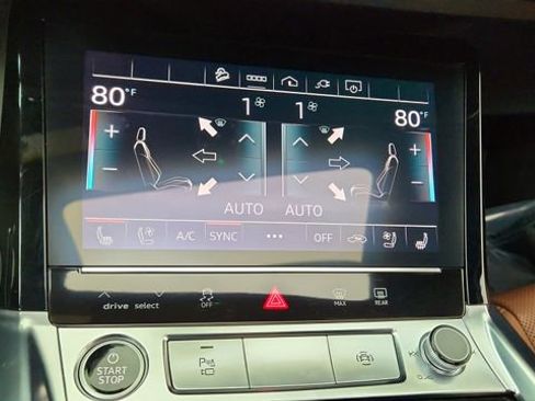 Used 2024 Audi Q8 e-tron Premium Plus w/ Premium Plus Package image 48