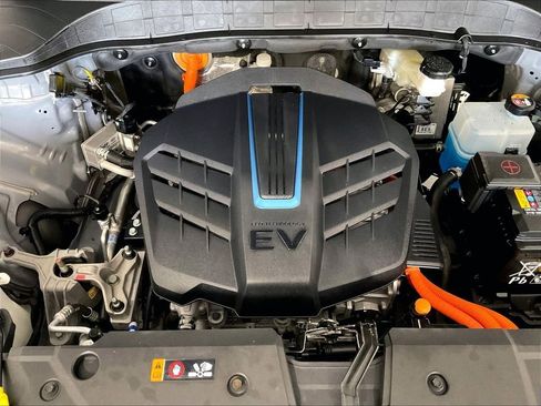 Used 2023 Hyundai Kona SE w/ Cargo Package FWD image 28