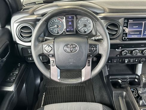 Certified 2020 Toyota Tacoma TRD Sport w/ Technology Package RWD image 13
