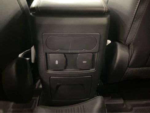 Used 2023 Ford Explorer XLT w/ Equipment Group 202A image 21