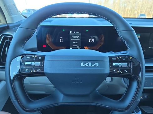 New 2026 Kia Sorento S image 9