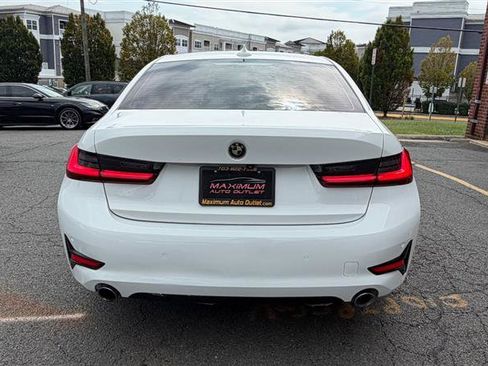 Used 2021 BMW 330i Sedan w/ Premium Package RWD image 10