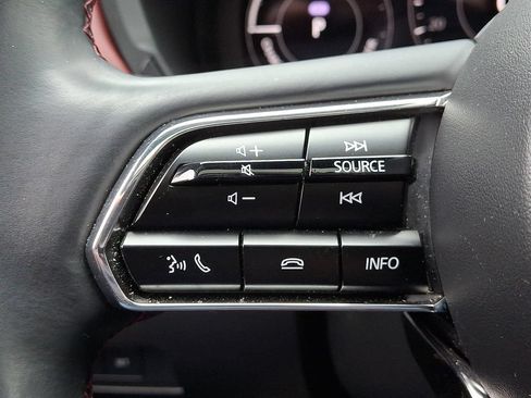 Used 2025 MAZDA CX-70 Plug-In Hybrid w/ Premium Plus AWD/4WD image 23