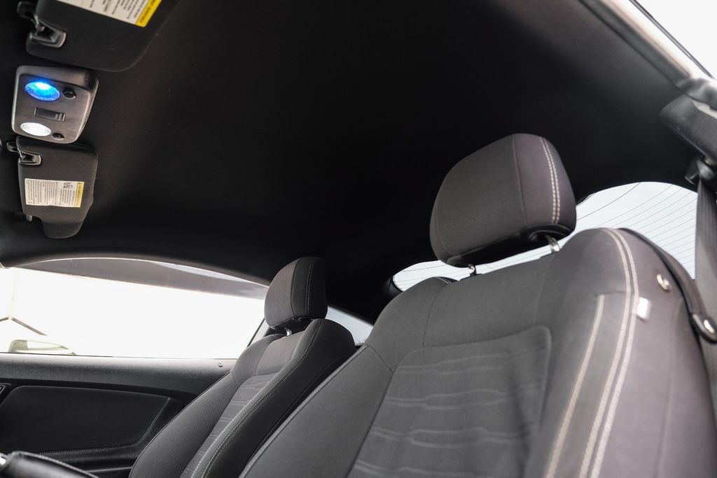 Used 2016 Ford Mustang Coupe RWD image 34