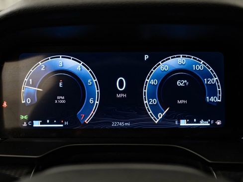 Used 2024 Jeep Grand Cherokee Altitude image 30