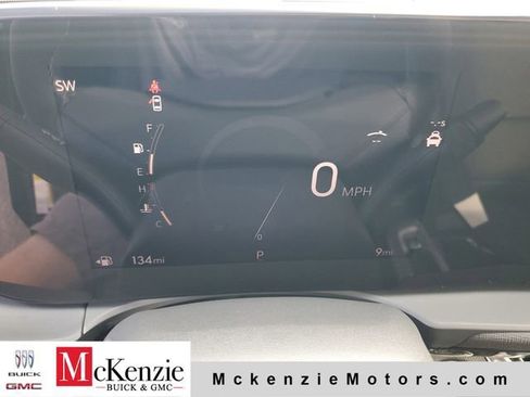 New 2026 Buick Envista Sport Touring w/ Convenience I Package FWD image 14