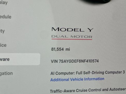 Used 2022 Tesla Model Y Performance AWD/4WD image 9
