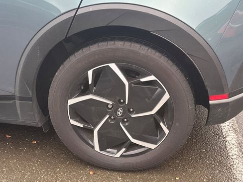 Certified 2024 Hyundai Ioniq 5 SEL image 7