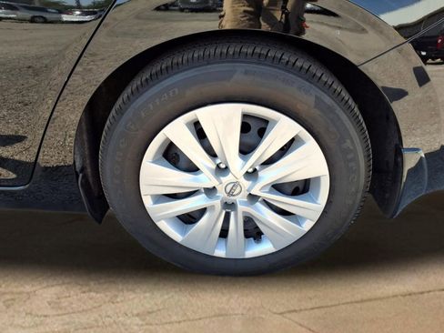 Used 2025 Nissan Sentra S FWD image 24