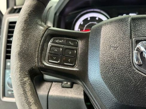 Used 2020 RAM 1500 Tradesman w/ Chrome Plus Package RWD image 14