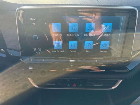 New 2026 Volkswagen Atlas SE FWD image 19