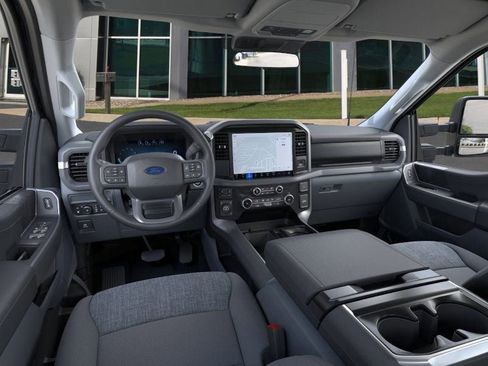 New 2025 Ford F150 XLT w/ Equipment Group 301A Standard image 9