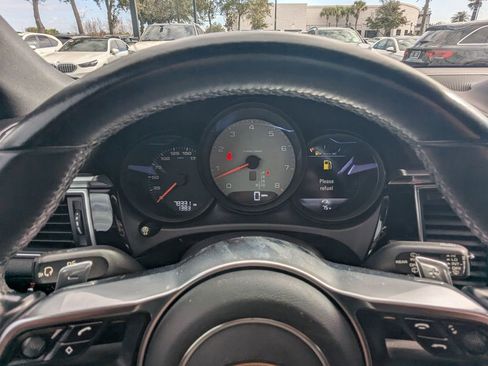 Used 2017 Porsche Macan S image 15