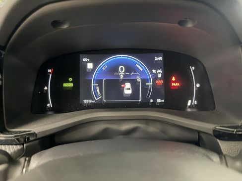 Used 2026 Toyota Camry SE FWD image 16