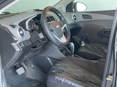 Used 2020 Chevrolet Sonic LT image 15