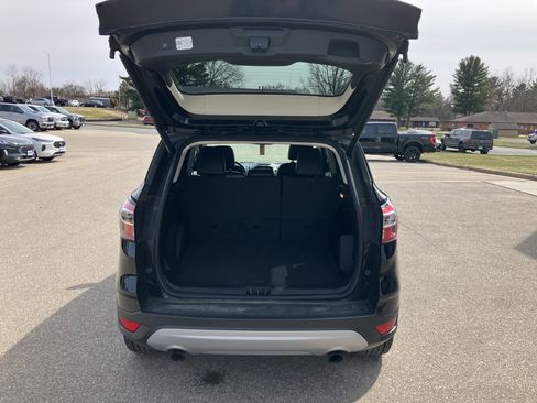 Used 2017 Ford Escape Titanium AWD/4WD image 17
