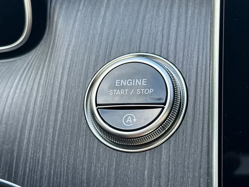 New 2026 Mercedes-Benz C 300 4MATIC Sedan image 27