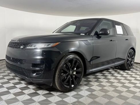 Used 2023 Land Rover Range Rover Sport SE AWD/4WD image 2