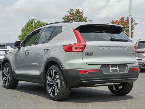 New 2026 Volvo XC40 B5 Ultra w/ Protection Package Premier AWD/4WD image 5
