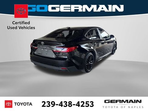 Used 2026 Toyota Camry SE w/ Convenience Package image 7