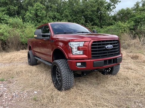 Used 2016 Ford F150 XLT w/ Equipment Group 302A Luxury image 2